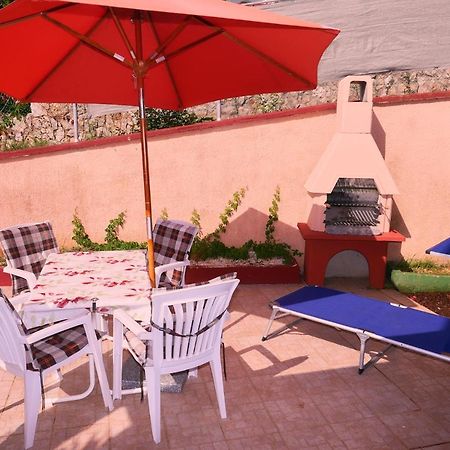Apartman Nelamore - Krk Town, 300 Meters To The Beach מראה חיצוני תמונה