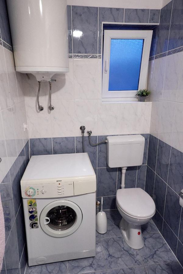 Apartman Nelamore - Krk Town, 300 Meters To The Beach מראה חיצוני תמונה